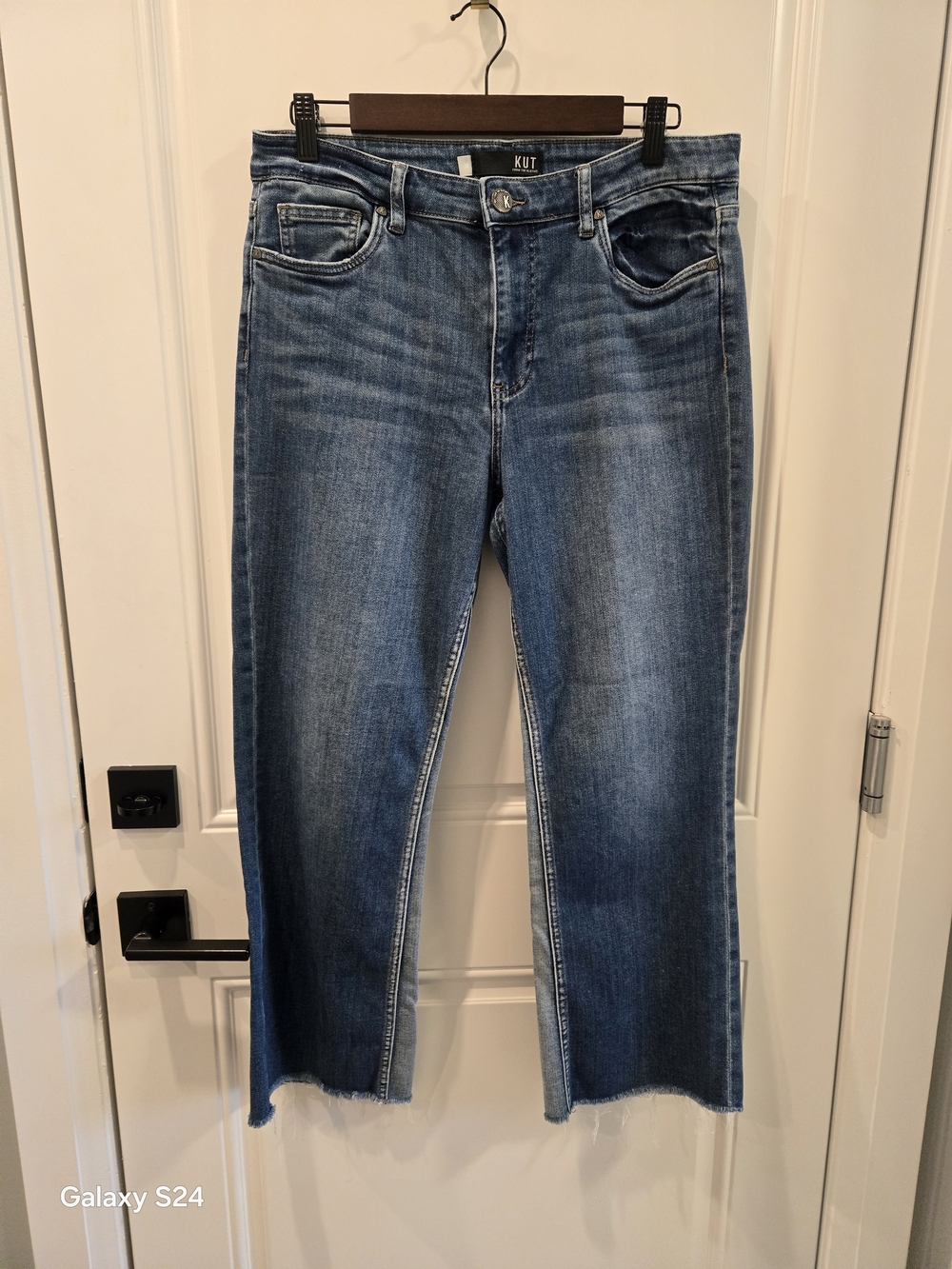 Kut from the Kloth Medium Blue Wide Leg Jeans with Raw Edge Hem